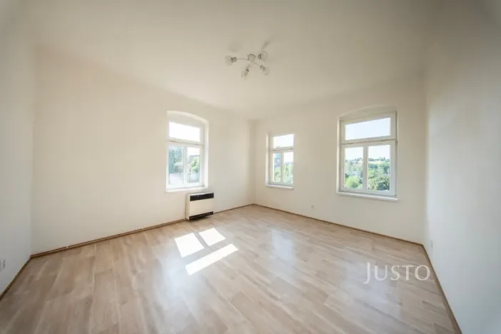 Prodej bytu 2+1, Liberec - Liberec XXX-Vratislavice nad Nisou, Tanvaldská, 72 m2