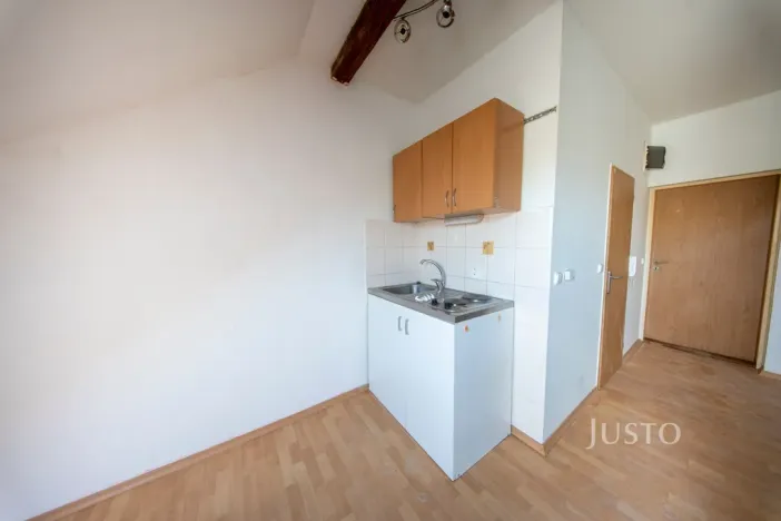 Prodej bytu 2+1, Liberec - Liberec XXX-Vratislavice nad Nisou, Tanvaldská, 72 m2