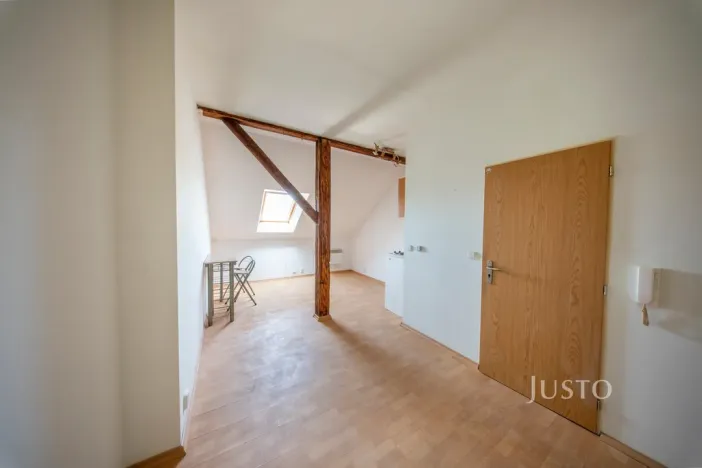 Prodej bytu 2+1, Liberec - Liberec XXX-Vratislavice nad Nisou, Tanvaldská, 72 m2