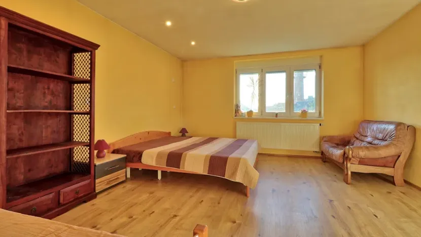 Pronájem bytu 2+kk, Olomouc - Nové Sady, Valdenská, 73 m2