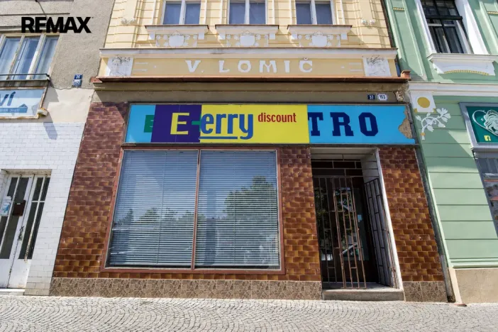 Pronájem obchodního prostoru, Čáslav - Čáslav-Staré Město, nám. Jana Žižky z Trocnova, 170 m2