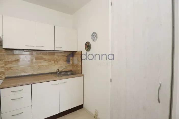 Pronájem bytu 2+kk, Praha, Ciolkovského, 41 m2