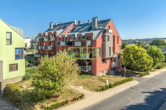 Pronájem bytu 1+kk, Říčany, Na Výsluní, 31 m2