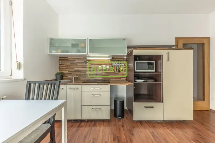 Pronájem bytu 1+kk, Říčany, Na Výsluní, 31 m2