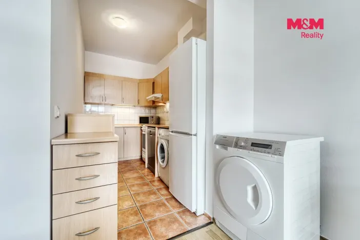 Pronájem bytu 1+kk, Plzeň - Severní Předměstí, Vrbovecká, 44 m2