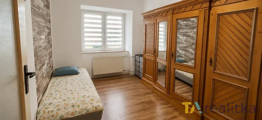 Prodej vícegeneračního domu, Zahořany, 200 m2