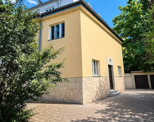 Pronájem bytu 1+kk, Praha - Libeň, Na Truhlářce, 30 m2