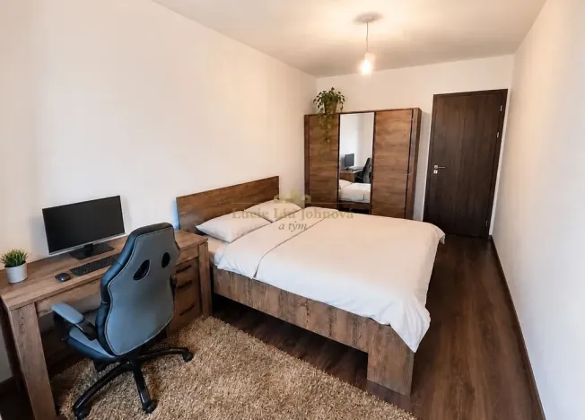 Prodej bytu 2+kk, Praha - Horní Měcholupy, Veronské nám., 45 m2