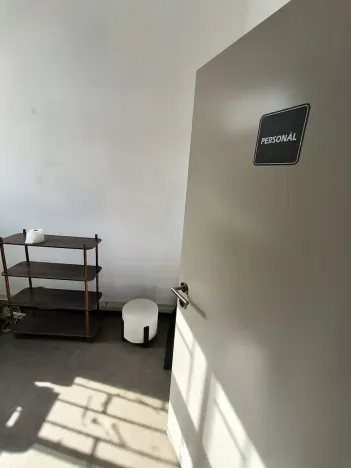 Pronájem obchodního prostoru, Ústí nad Labem, Masarykova, 65 m2