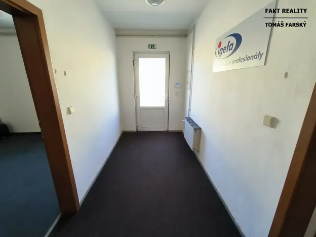 Pronájem skladu, Ústí nad Labem, U Skladiště, 1250 m2
