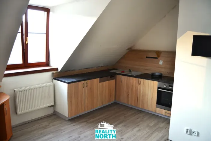 Prodej bytu 2+kk, Hejnice, Klášterní, 49 m2