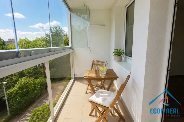 Prodej bytu 3+1, Praha - Troja, Hnězdenská, 68 m2