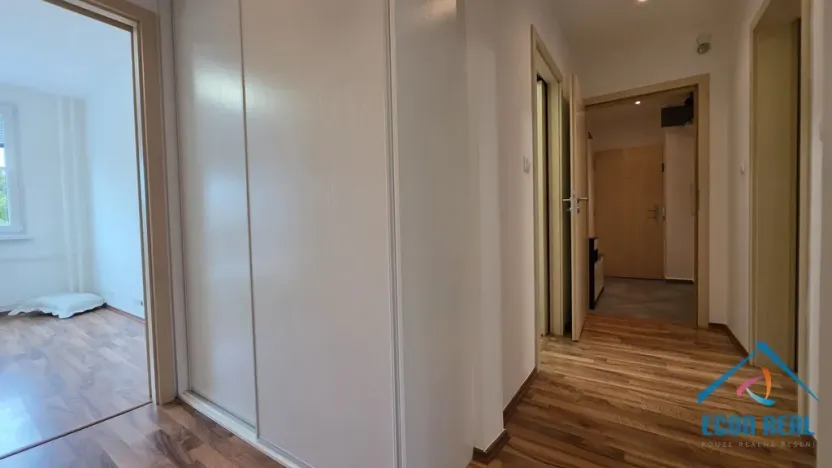 Prodej bytu 3+1, Praha - Troja, Hnězdenská, 68 m2