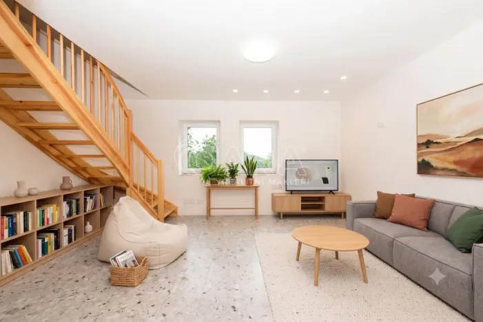 Prodej bytu 2+kk, Žacléř, Ml. horníků, 62 m2