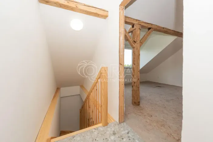 Prodej bytu 2+kk, Žacléř, Ml. horníků, 62 m2
