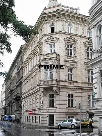 Pronájem bytu 2+1, Praha - Smíchov, Janáčkovo nábřeží, 80 m2