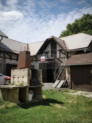 Prodej rodinného domu, Jenišov, 700 m2