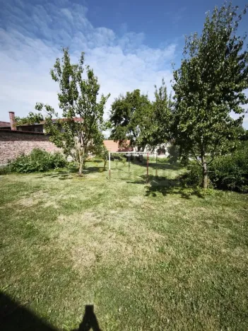 Prodej rodinného domu, Jenišov, 700 m2