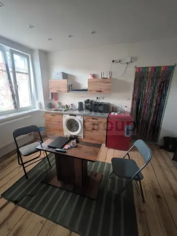 Prodej bytu 2+kk, Karlovy Vary - Rybáře, Rohová, 40 m2