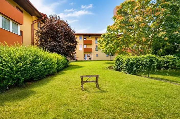 Pronájem bytu 2+kk, Mikulov, Nádražní, 37 m2