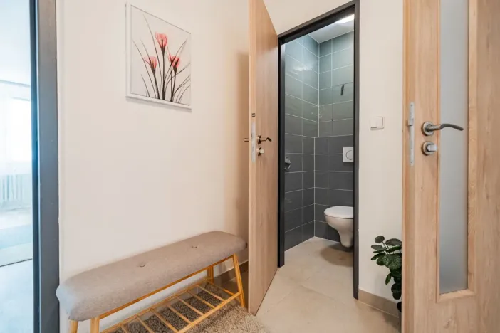 Prodej bytu 3+1, Praha - Čimice, Ouholická, 79 m2