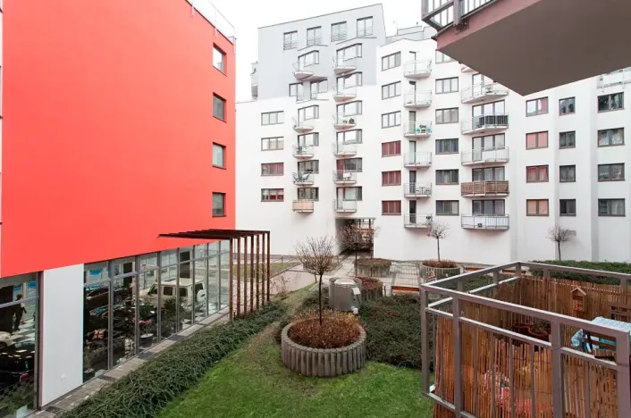 Pronájem bytu 2+kk, Praha - Nusle, V Horkách, 81 m2