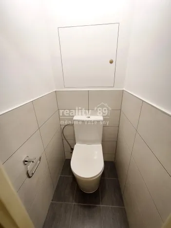 Pronájem bytu 2+1, Praha - Kobylisy, Kaňkovského, 62 m2