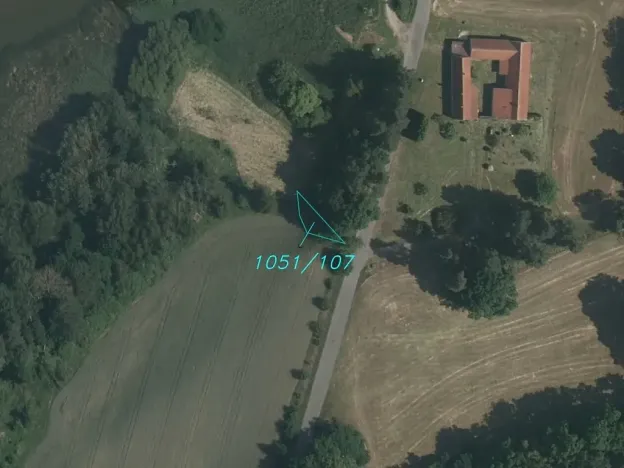 Dražba louky, Lužnice, 117 m2