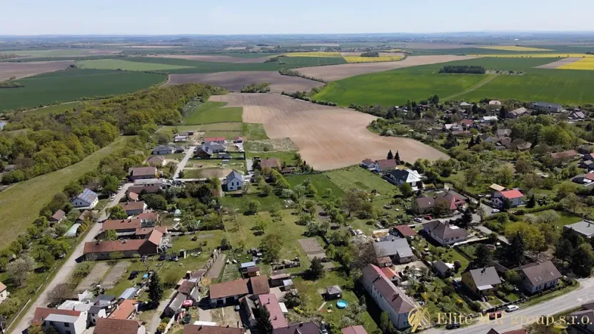 Prodej pozemku pro bydlení, Loučeň, 811 m2