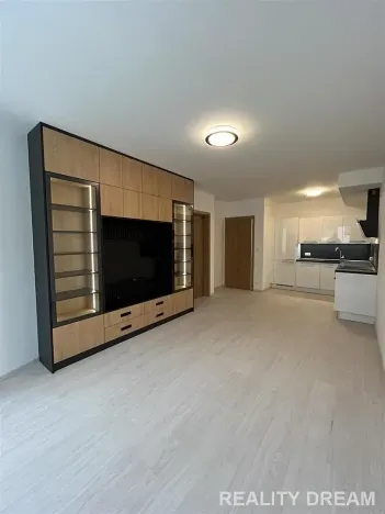 Pronájem bytu 2+kk, Praha - Stodůlky, Ferrariho, 60 m2