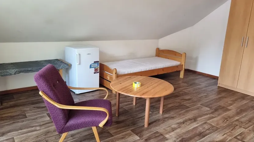 Pronájem pokoje, Jirny, 29 m2