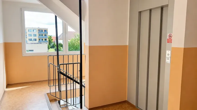 Prodej bytu 2+kk, Čáslav, R. Těsnohlídka, 43 m2