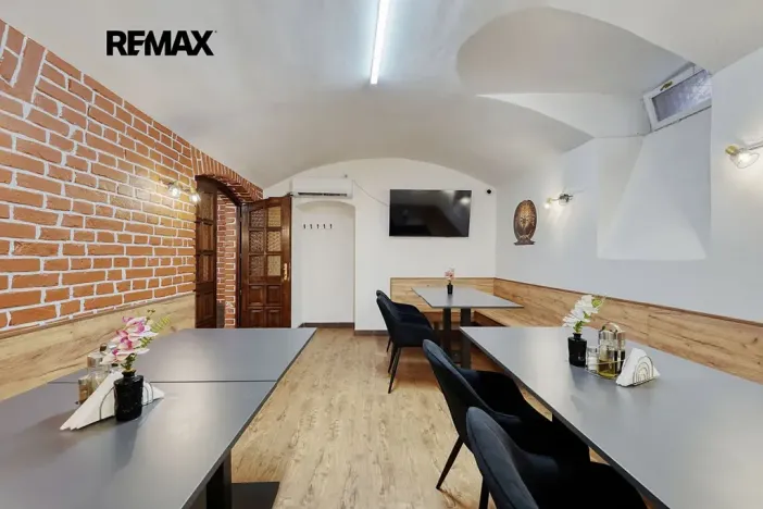 Pronájem restaurace, Plzeň, 288 m2