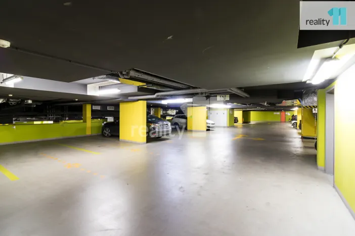 Pronájem garáže, Praha - Žižkov, Prokopova, 13 m2