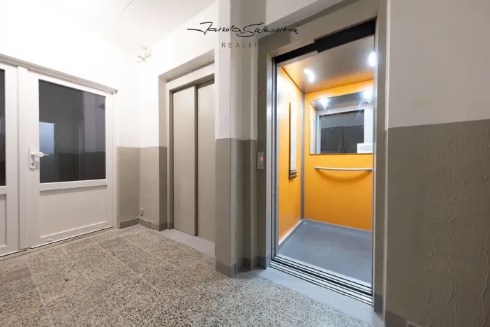 Pronájem pokoje, Olomouc, Pionýrská, 60 m2