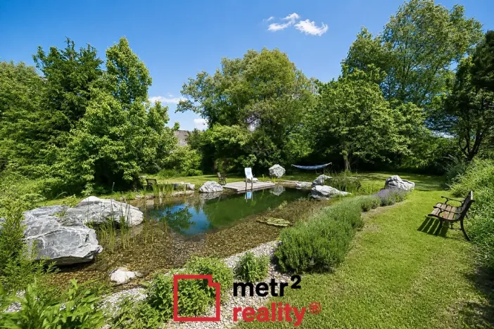 Prodej komerční nemovitosti, Bouzov, 400 m2