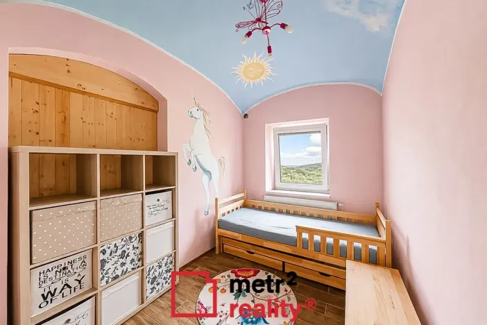Prodej komerční nemovitosti, Bouzov, 400 m2