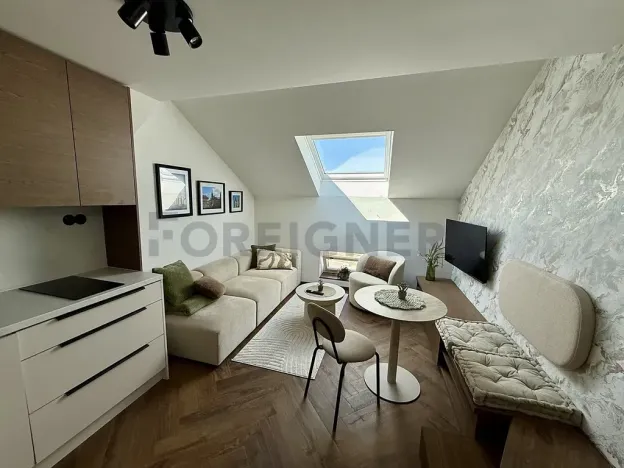 Pronájem bytu 1+kk, Hradec Králové, Eliščino nábřeží, 35 m2