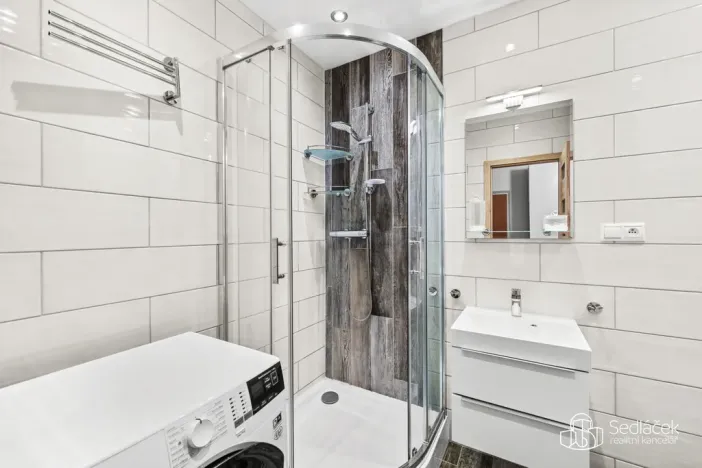 Prodej bytu 3+kk, Plzeň - Doubravka, Staniční, 58 m2