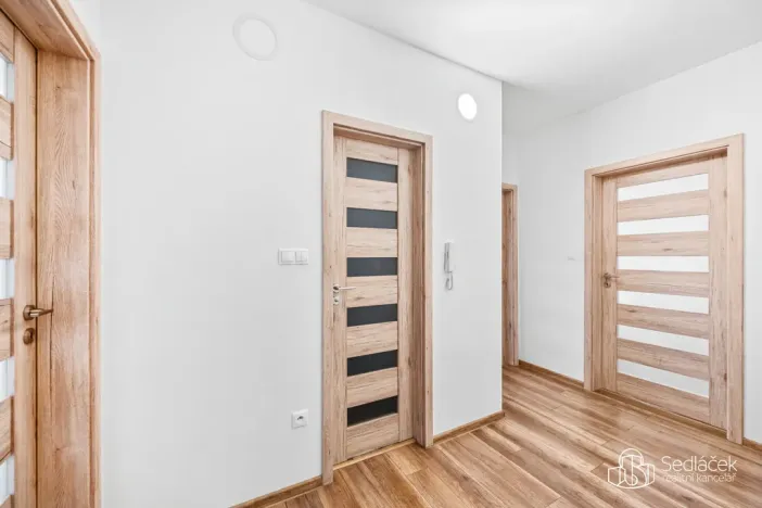 Prodej bytu 3+kk, Plzeň - Doubravka, Staniční, 58 m2