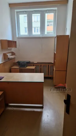 Pronájem skladu, Opava - Kylešovice, Hlavní, 240 m2