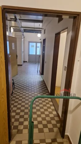 Pronájem skladu, Opava - Kylešovice, Hlavní, 240 m2