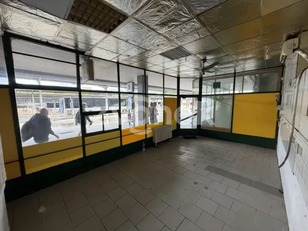 Pronájem obchodního prostoru, Zlín, Trávník, 21 m2