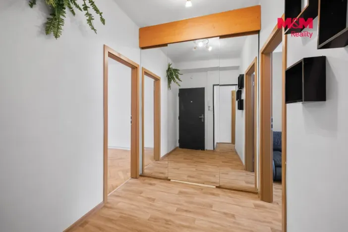 Pronájem bytu 2+1, Slaný, Máchova, 62 m2