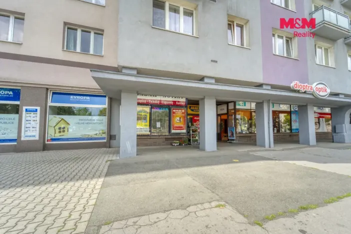 Pronájem obchodního prostoru, Plzeň - Východní Předměstí, náměstí Generála Píky, 26 m2