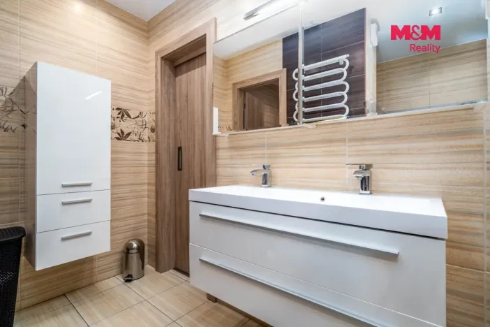 Prodej bytu 4+1, Náchod, Kostelecká, 94 m2