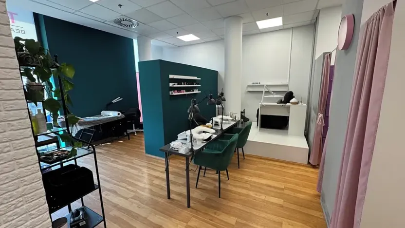 Pronájem obchodního prostoru, Brno, náměstí Svobody, 62 m2