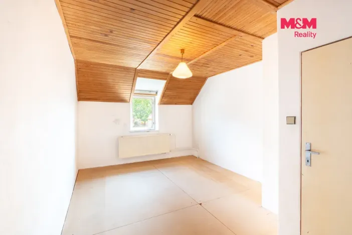 Prodej rodinného domu, Bousov, 200 m2