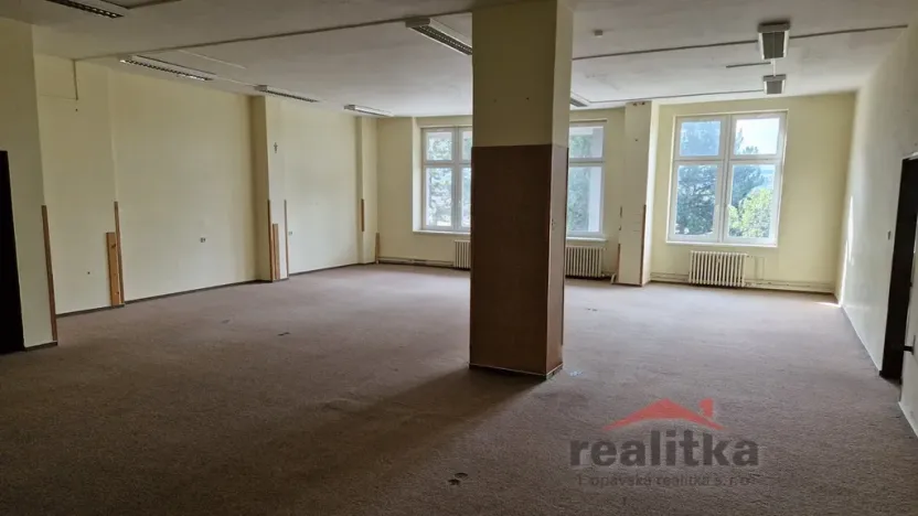 Pronájem skladu, Opava - Kylešovice, Hlavní, 33 m2