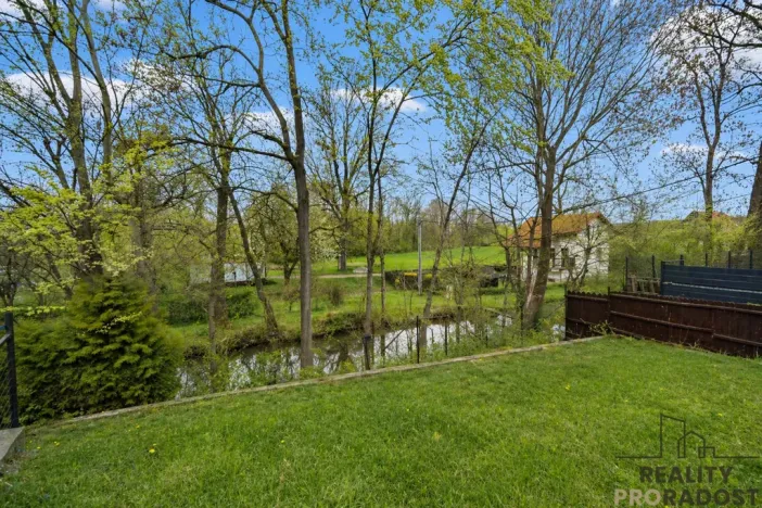 Prodej pozemku pro bydlení, Pardubice, Hůrka, 350 m2